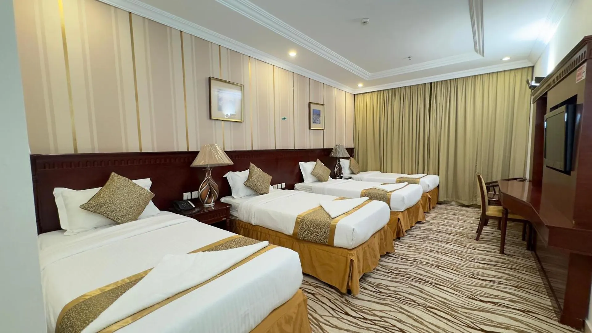 Laba Darna Al Azizia Hotel Mekke Suudi Arabistan